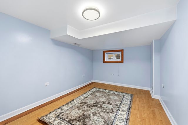 4656 N NARRAGANSETT Avenue, Harwood Heights, IL 60706