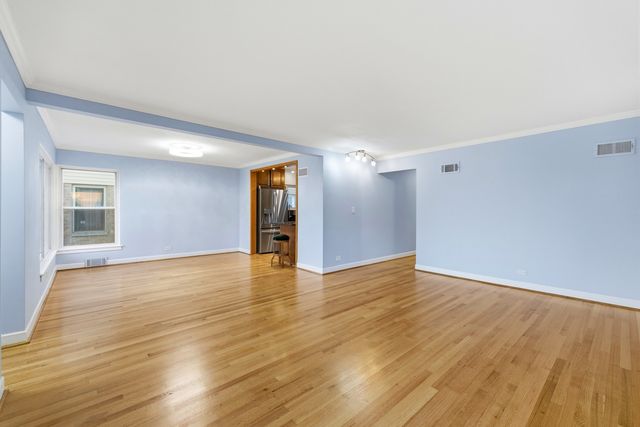 4656 N NARRAGANSETT Avenue, Harwood Heights, IL 60706