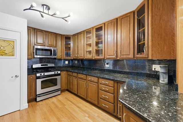 4656 N NARRAGANSETT Avenue, Harwood Heights, IL 60706