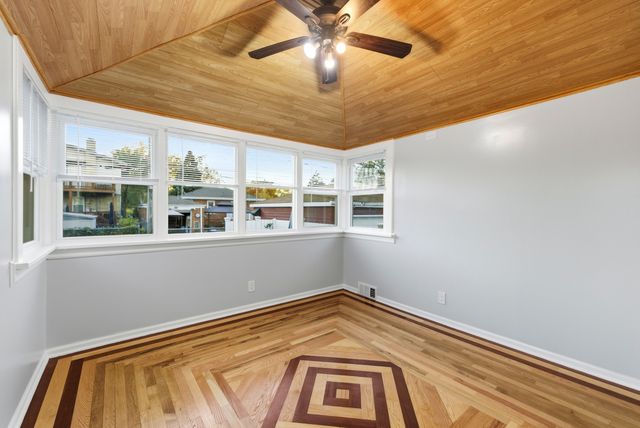 4656 N NARRAGANSETT Avenue, Harwood Heights, IL 60706