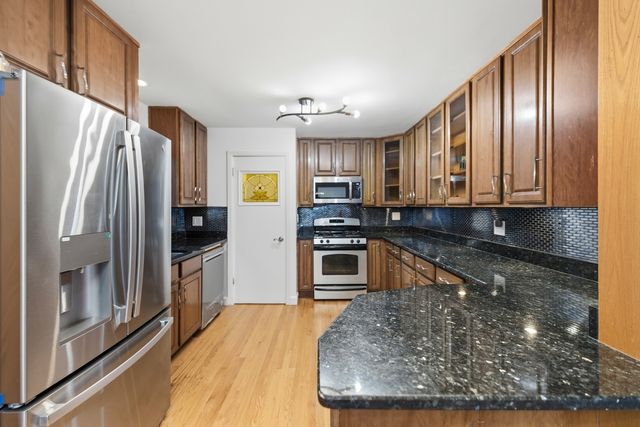 4656 N NARRAGANSETT Avenue, Harwood Heights, IL 60706