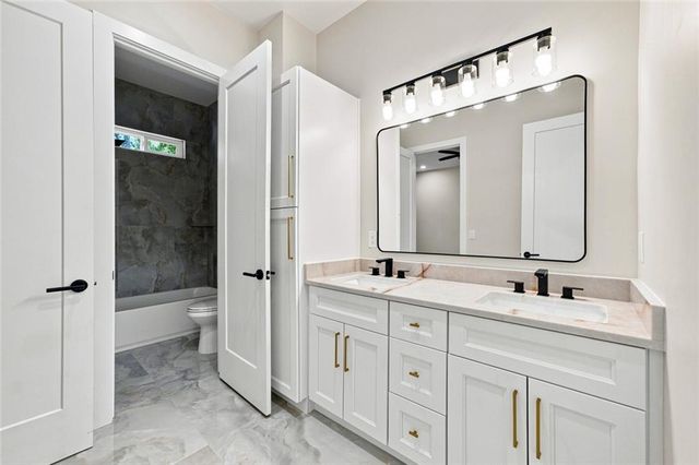 2545 Aniki Bee Drive, Monroe, GA 30656