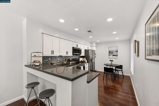 808 Destiny Ln, San Ramon, CA 94583