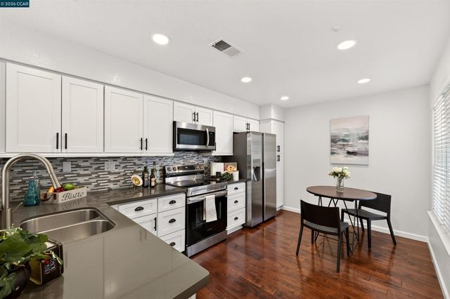 808 Destiny Ln, San Ramon, CA 94583