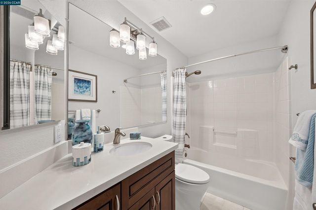 808 Destiny Ln, San Ramon, CA 94583