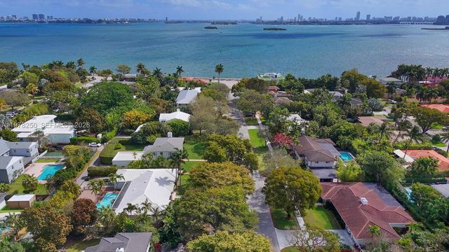1235 NE 95th St, Miami Shores, FL 33138