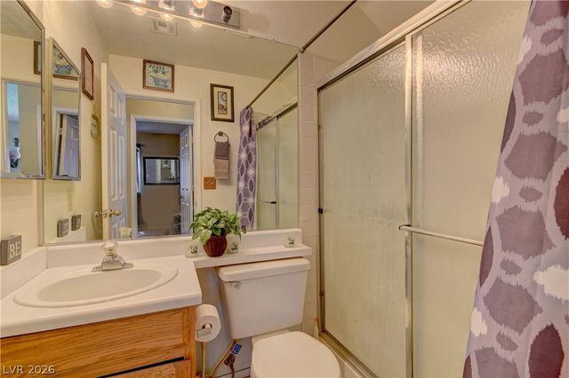 1316 Date Palm Circle, Las Vegas, NV 89108