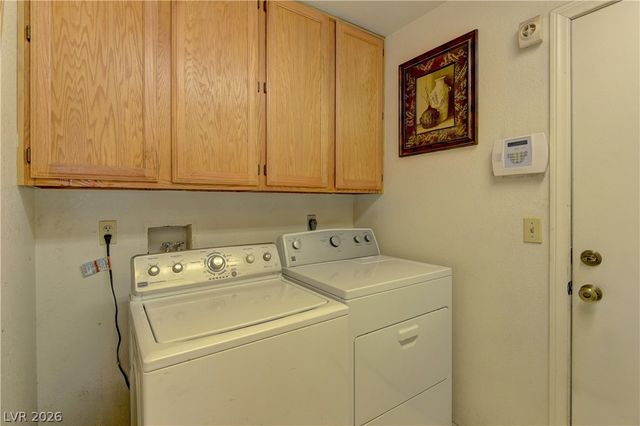 1316 Date Palm Circle, Las Vegas, NV 89108