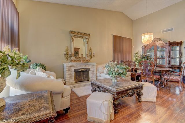 1316 Date Palm Circle, Las Vegas, NV 89108