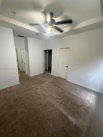 10776 NW 83rd Ter 1-19, Doral, FL 33178