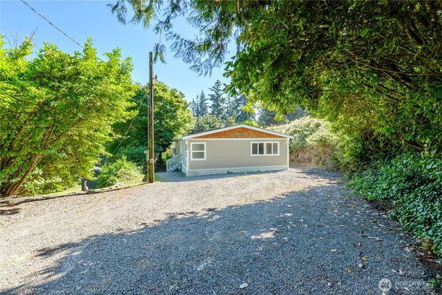 153 Blueberry Hill, Port Ludlow, WA 98365