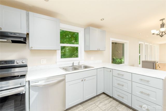 153 Blueberry Hill, Port Ludlow, WA 98365