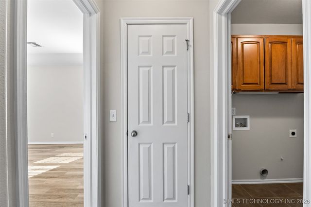 9015 N 156th Avenue E, Owasso, OK 74055