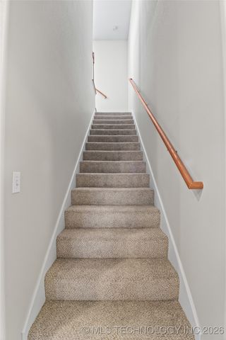 9015 N 156th Avenue E, Owasso, OK 74055