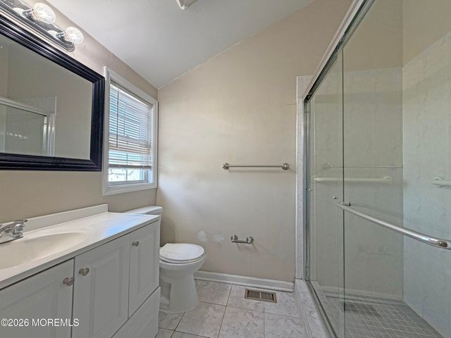 219 Poole Avenue, Union Beach, NJ 07735