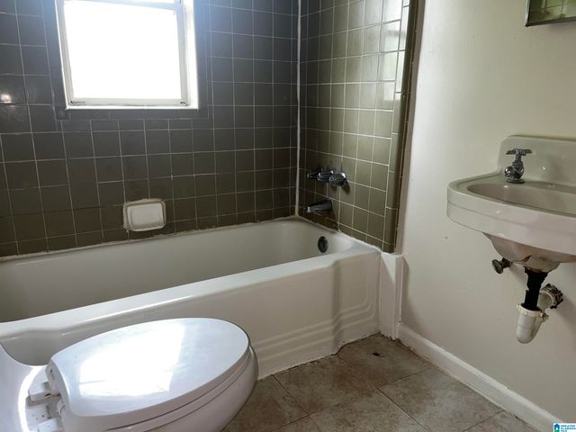 222 73RD STREET N, Birmingham, AL 35206