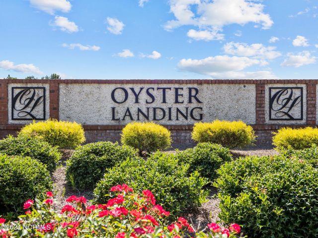 423 Blue Pennant Court, Sneads Ferry, NC 28460