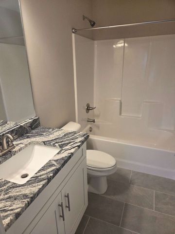 608 Hadley Village Blvd, Old Hickory, TN 37138