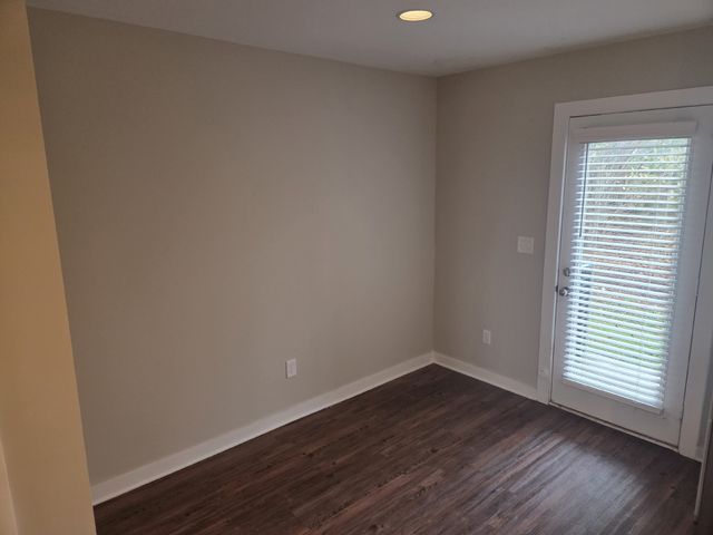 608 Hadley Village Blvd, Old Hickory, TN 37138