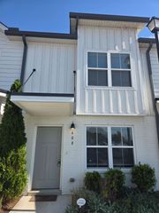 608 Hadley Village Blvd, Old Hickory, TN 37138