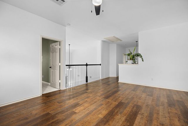 2652 Ravenwood DR, Round Rock, TX 78665