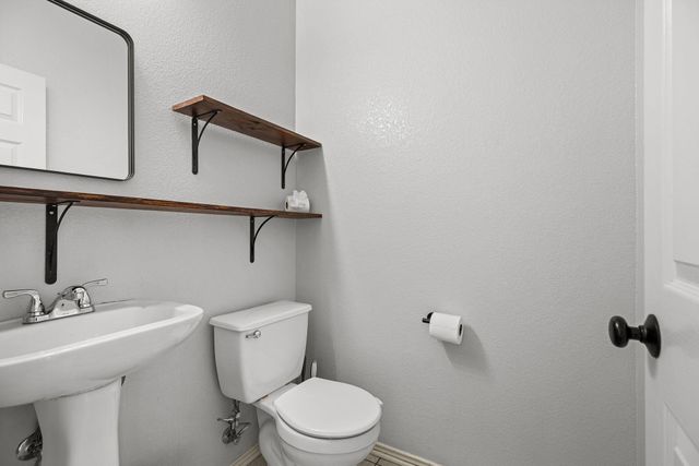 2652 Ravenwood DR, Round Rock, TX 78665