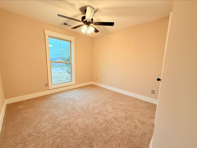 795 Vera Dr, Clarksville, TN 37040