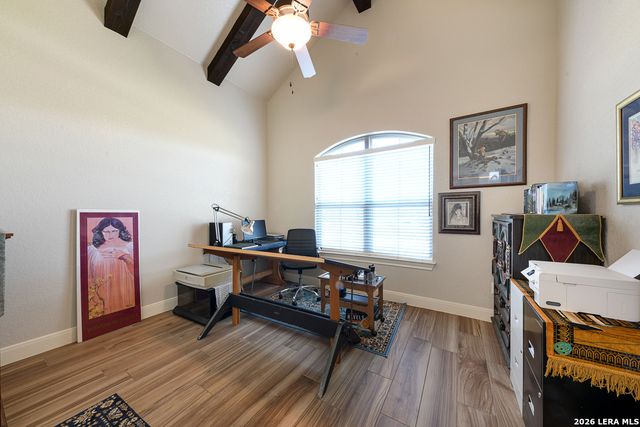 105 Bobby Lynn, Adkins, TX 78101