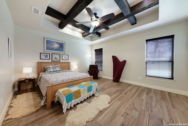 105 Bobby Lynn, Adkins, TX 78101