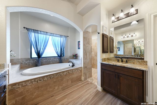 105 Bobby Lynn, Adkins, TX 78101