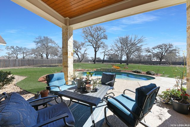 105 Bobby Lynn, Adkins, TX 78101