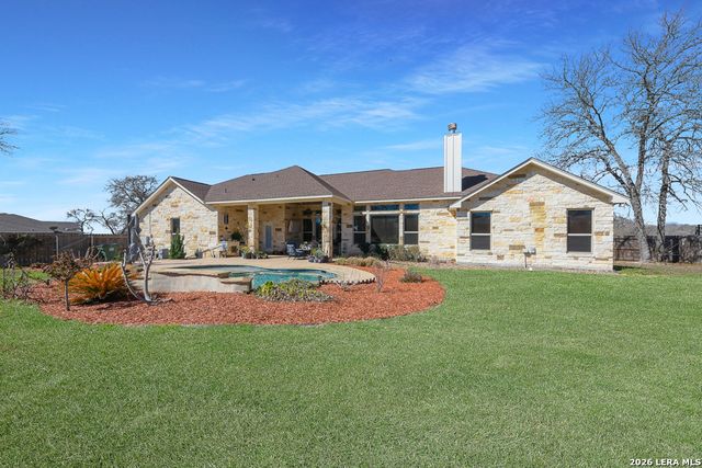 105 Bobby Lynn, Adkins, TX 78101