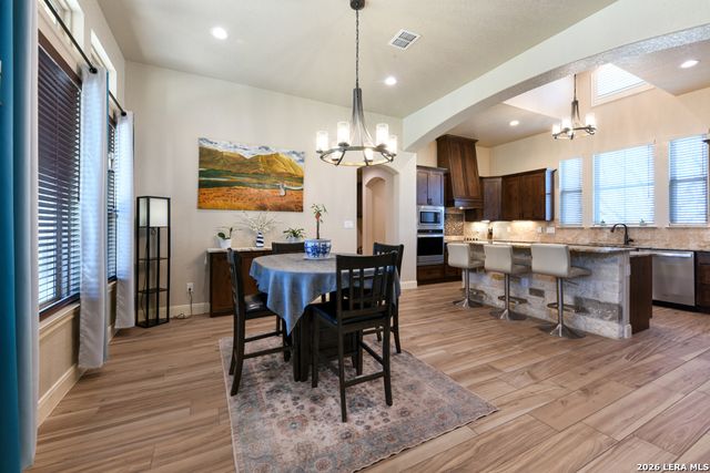 105 Bobby Lynn, Adkins, TX 78101