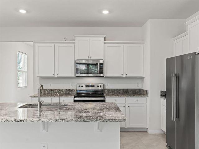 5536 NW 40th Loop, Ocala, FL 34482