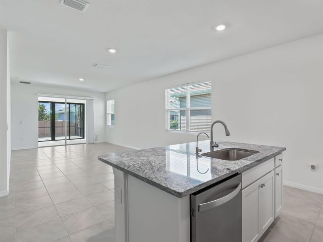 5536 NW 40th Loop, Ocala, FL 34482