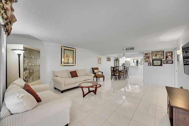 9165 SW 14th Street 1304, Boca Raton, FL 33428