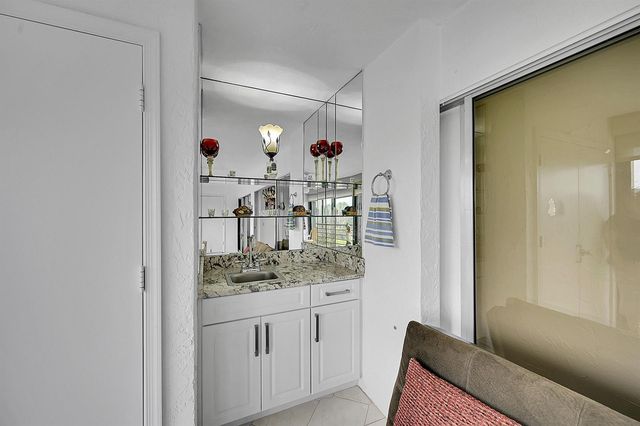 9165 SW 14th Street 1304, Boca Raton, FL 33428