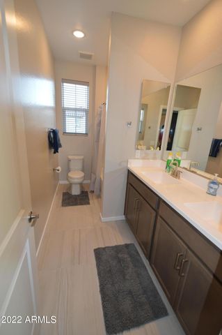 1326 W COYOTE Drive, Chandler, AZ 85286