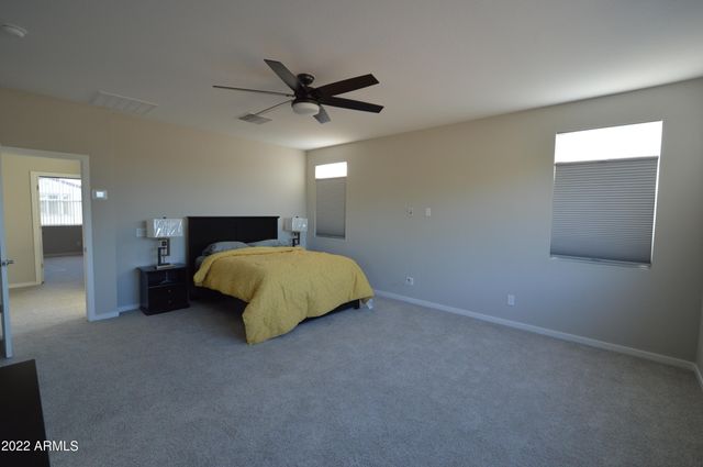 1326 W COYOTE Drive, Chandler, AZ 85286