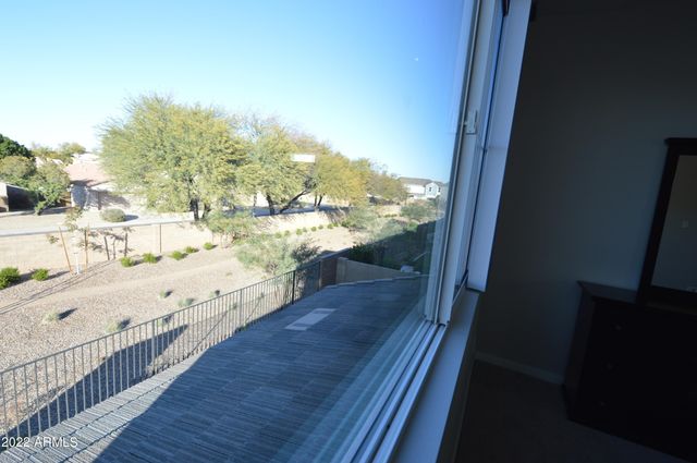 1326 W COYOTE Drive, Chandler, AZ 85286