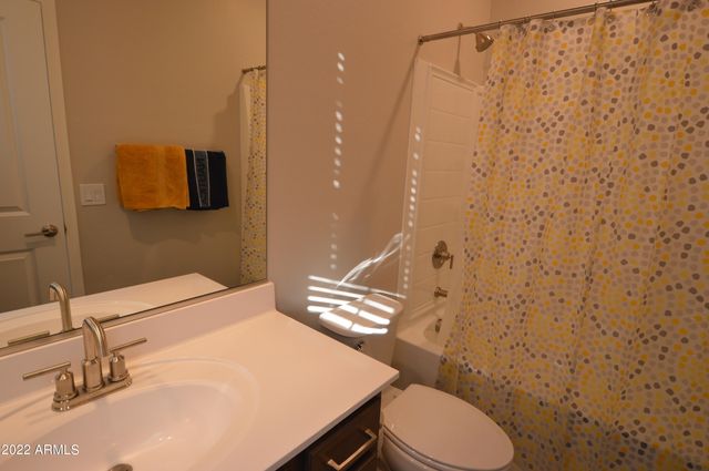 1326 W COYOTE Drive, Chandler, AZ 85286