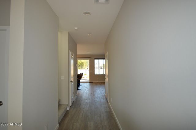 1326 W COYOTE Drive, Chandler, AZ 85286