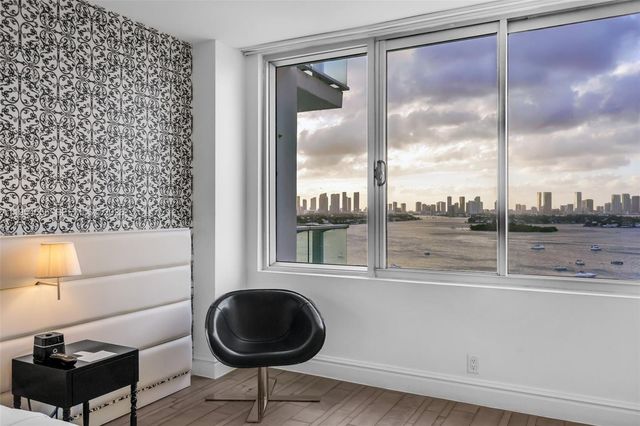 1100 West Ave 1420, Miami Beach, FL 33139