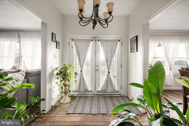 3466 MIDDLE RD, Winchester, VA 22602