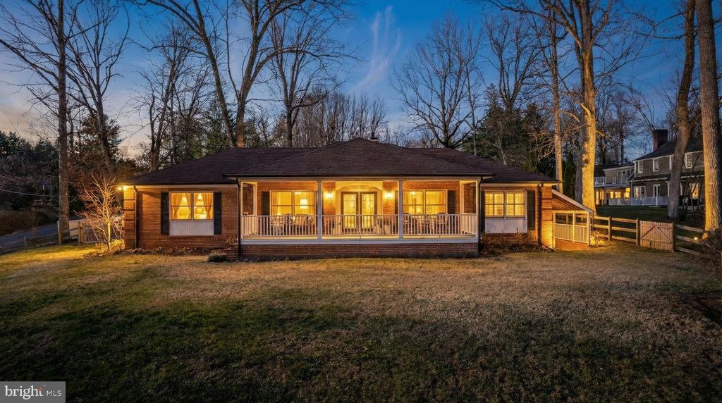 3466 MIDDLE RD, Winchester, VA 22602