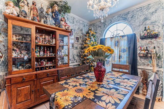 7043 Echo Lake Court, Arlington, TX 76001