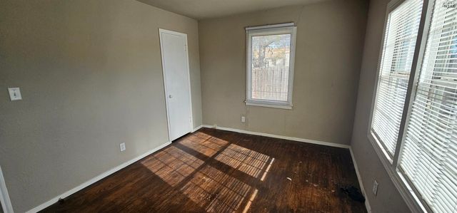 1633 LUCAS AVENUE, Wichita Falls, TX 76308