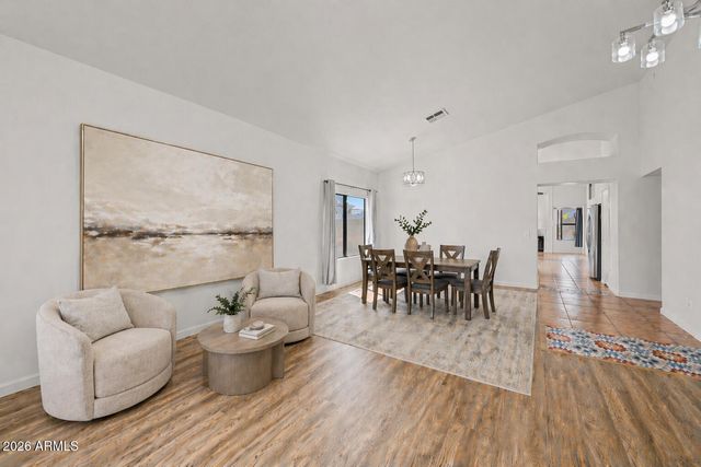 5435 W LIBBY Street, Glendale, AZ 85308