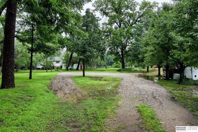 1215 S 225th Plaza, Waterloo, NE 68069