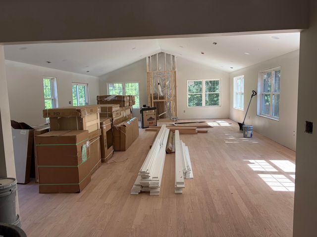 5 Birch Drive, Newmarket, NH 03857